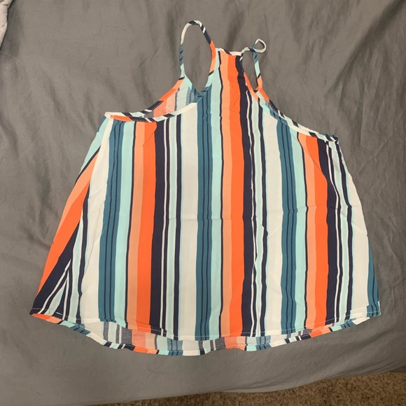 tank top - Picture 2 of 2